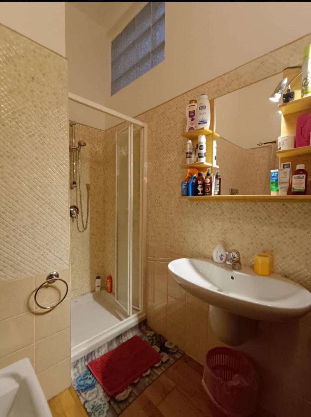 "Orchidea" Camera Privata Nell'Appartamento Condiviso Κάλιαρι Εξωτερικό φωτογραφία